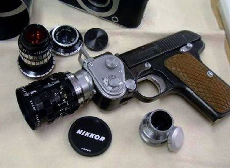 Pistolový fotoaparát
