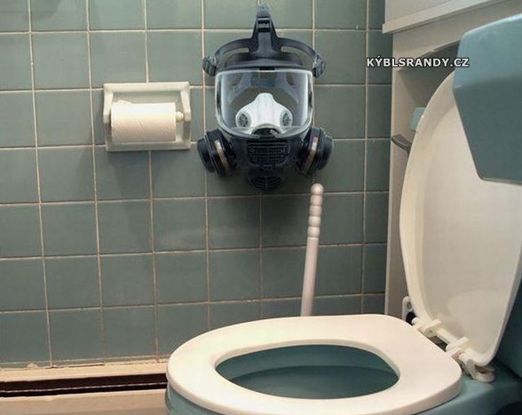 Plynová maska na WC